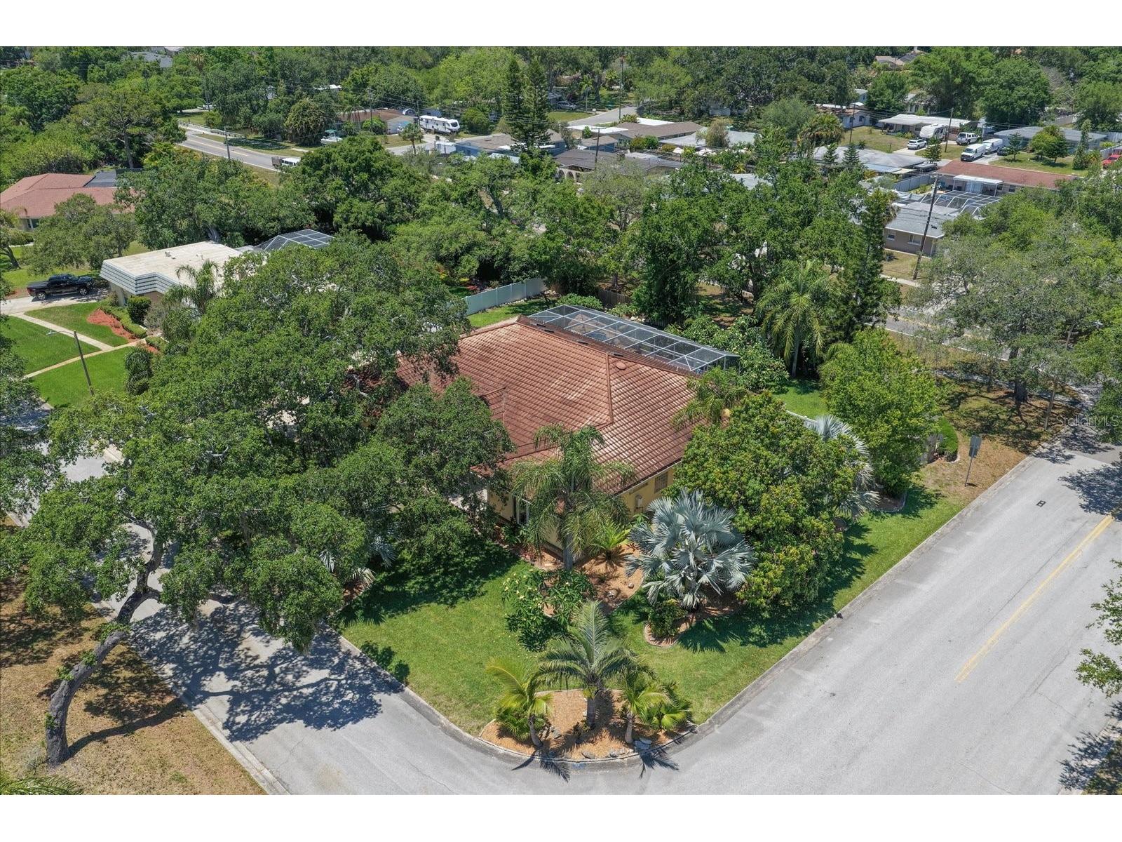 2400 Sherwood Lane Clearwater FL 33764 TB8510702 image61