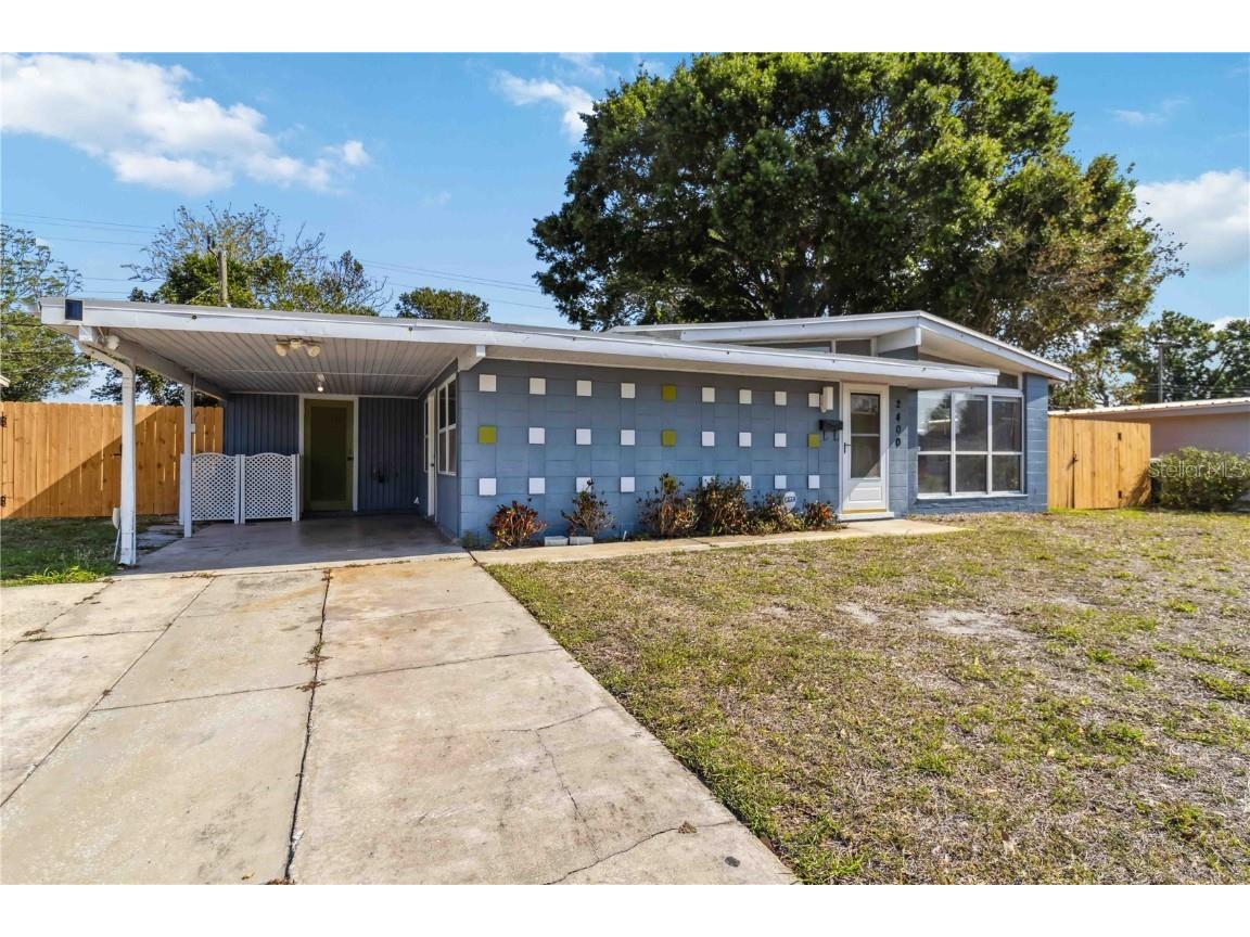 2400 Stanford Avenue Bradenton FL 34207 A4648455 image1