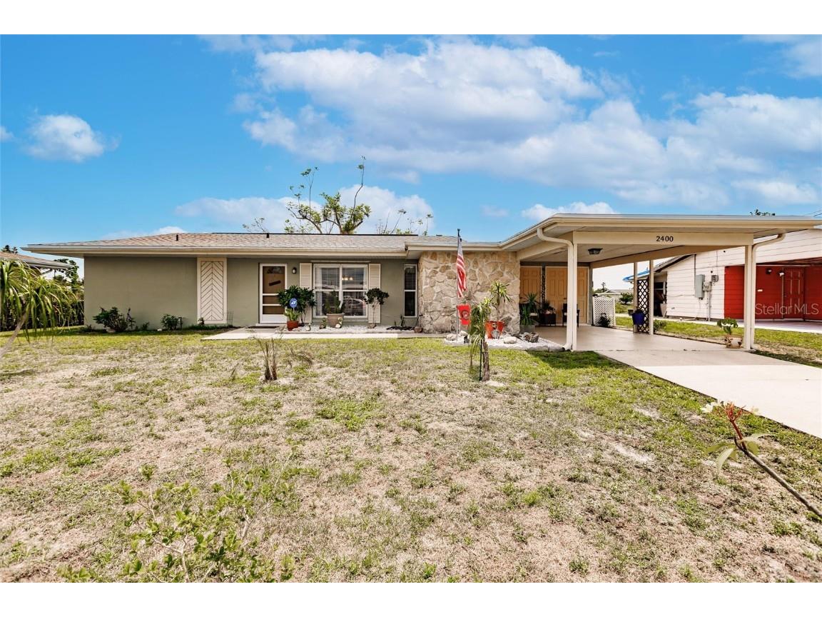 2400 Starlite Lane Port Charlotte FL 33952 - FORDHAM WATERWAY A4568788 image1