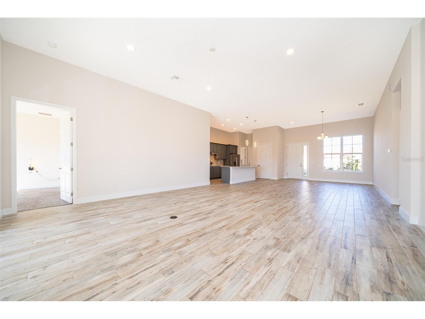 2400 Symphony Circle Saint Cloud FL 34771 O6400032 image4