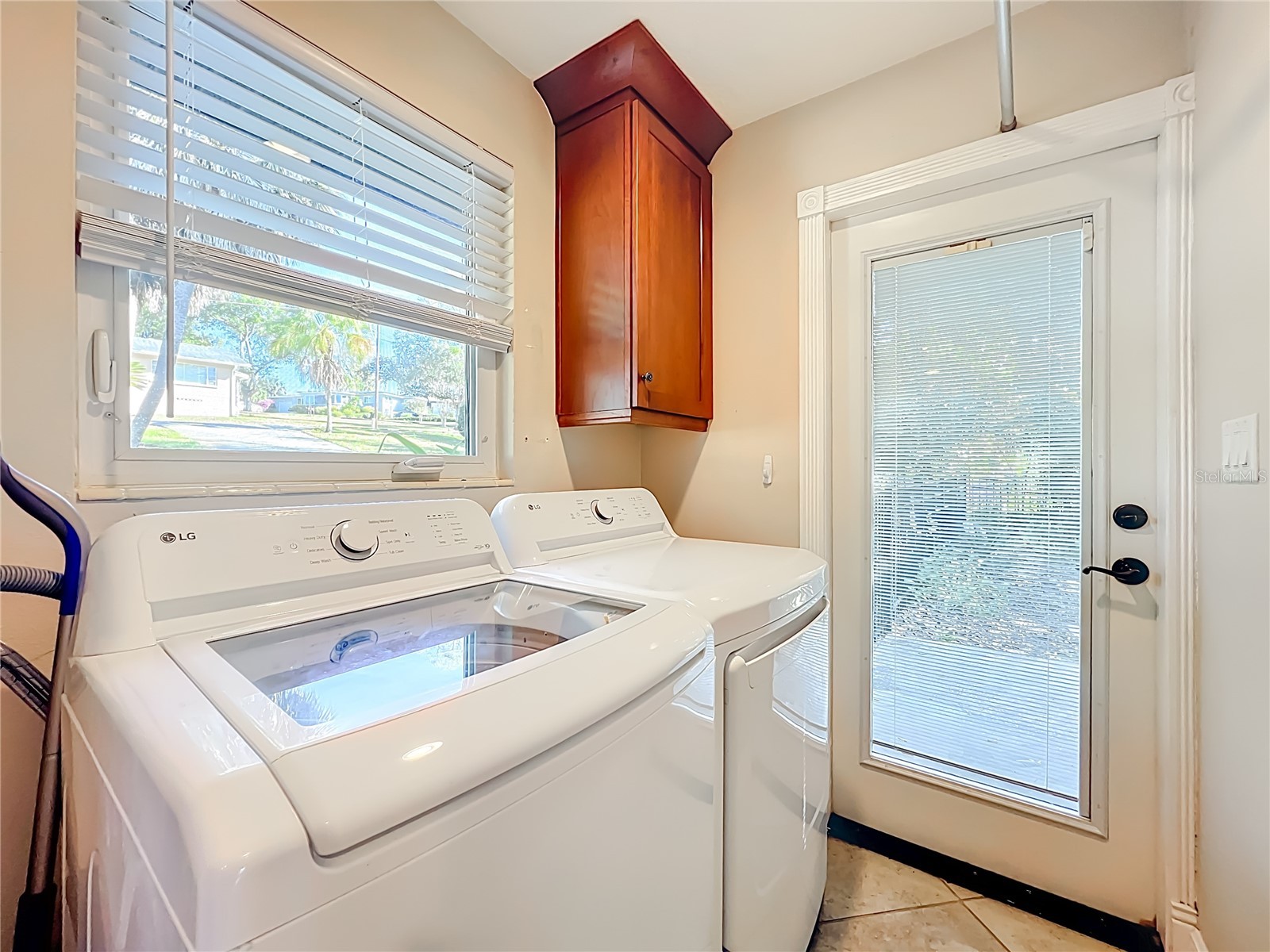 2400 Topping Place Eustis FL 32726 - East Crooked Lake G5107049 image49