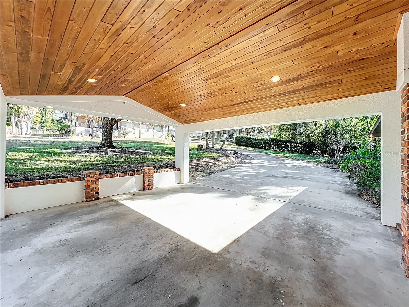 2400 Topping Place Eustis FL 32726 - East Crooked Lake G5107049 image51