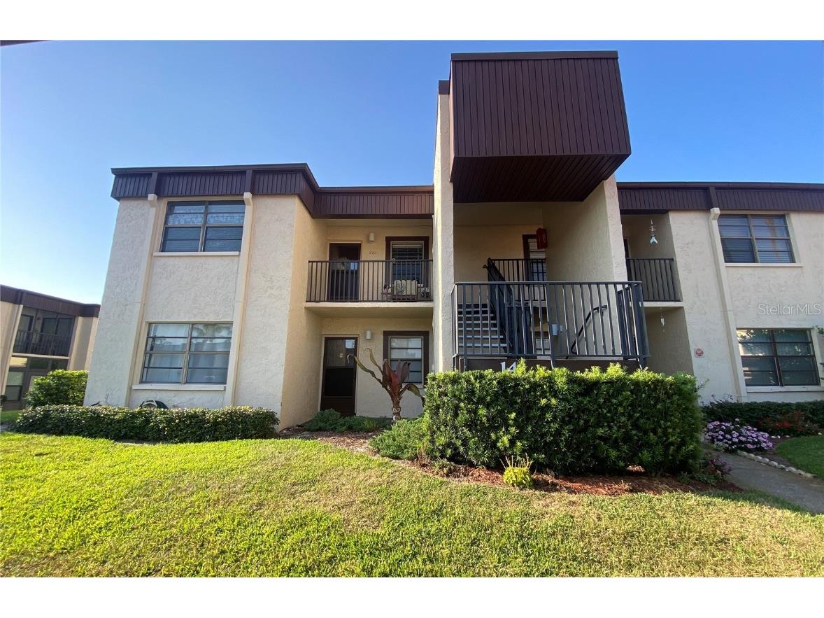 2400 Winding Creek Boulevard #14-201 Clearwater FL 33761 U8244021 image1