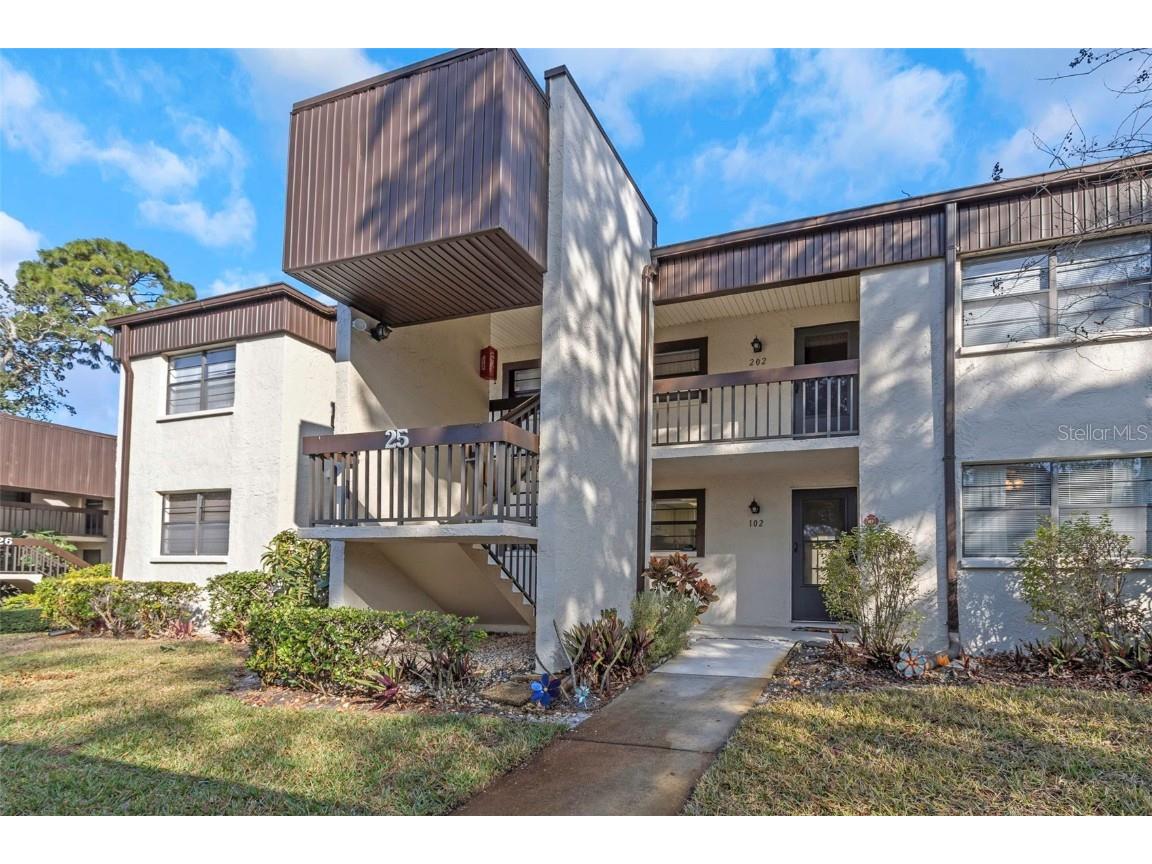 2400 Winding Creek Boulevard #25-102 Clearwater FL 33761 A4639042 image1