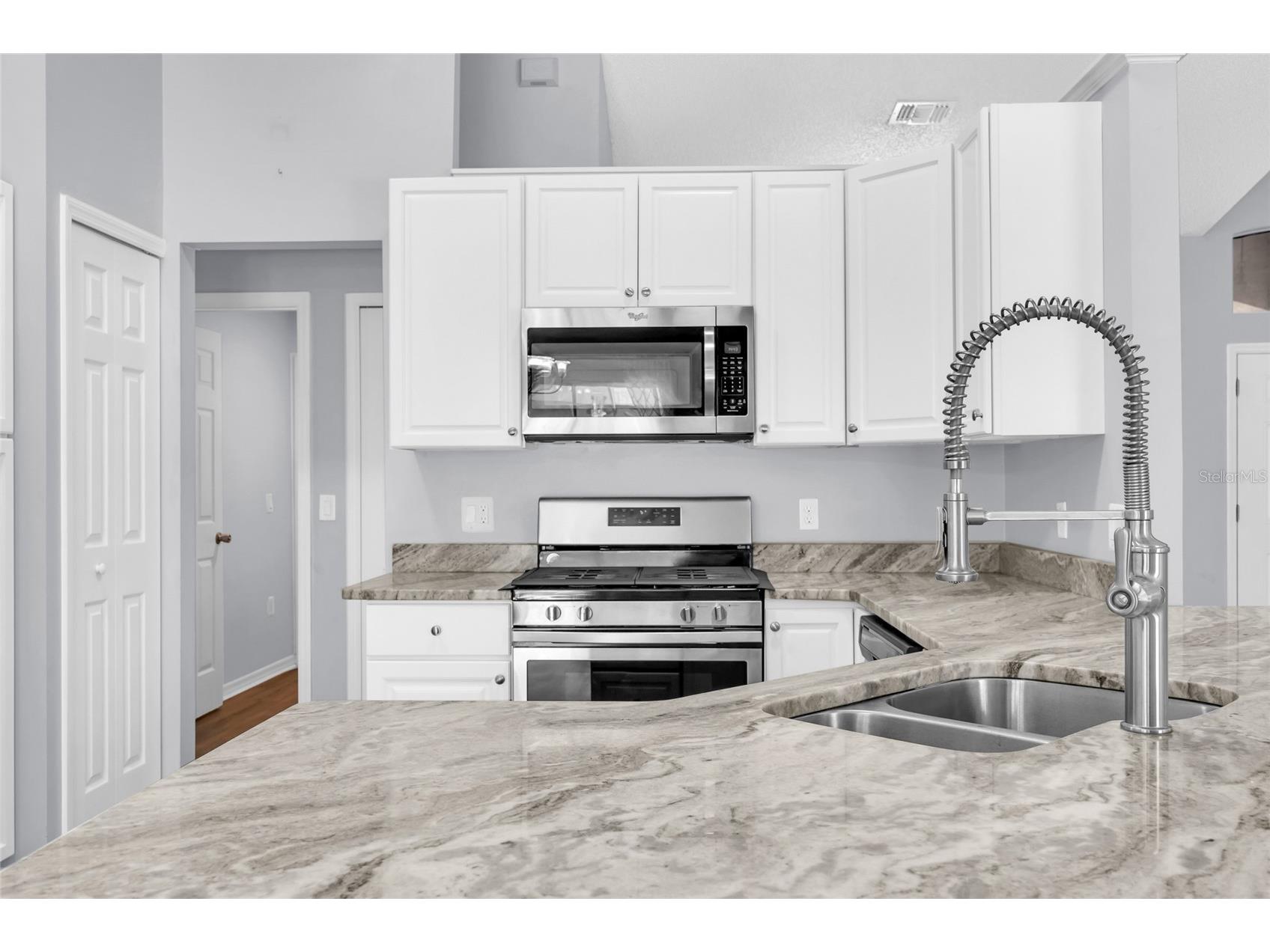 2400 Wolf Creek Drive Melbourne FL 32935 O6424462 image10