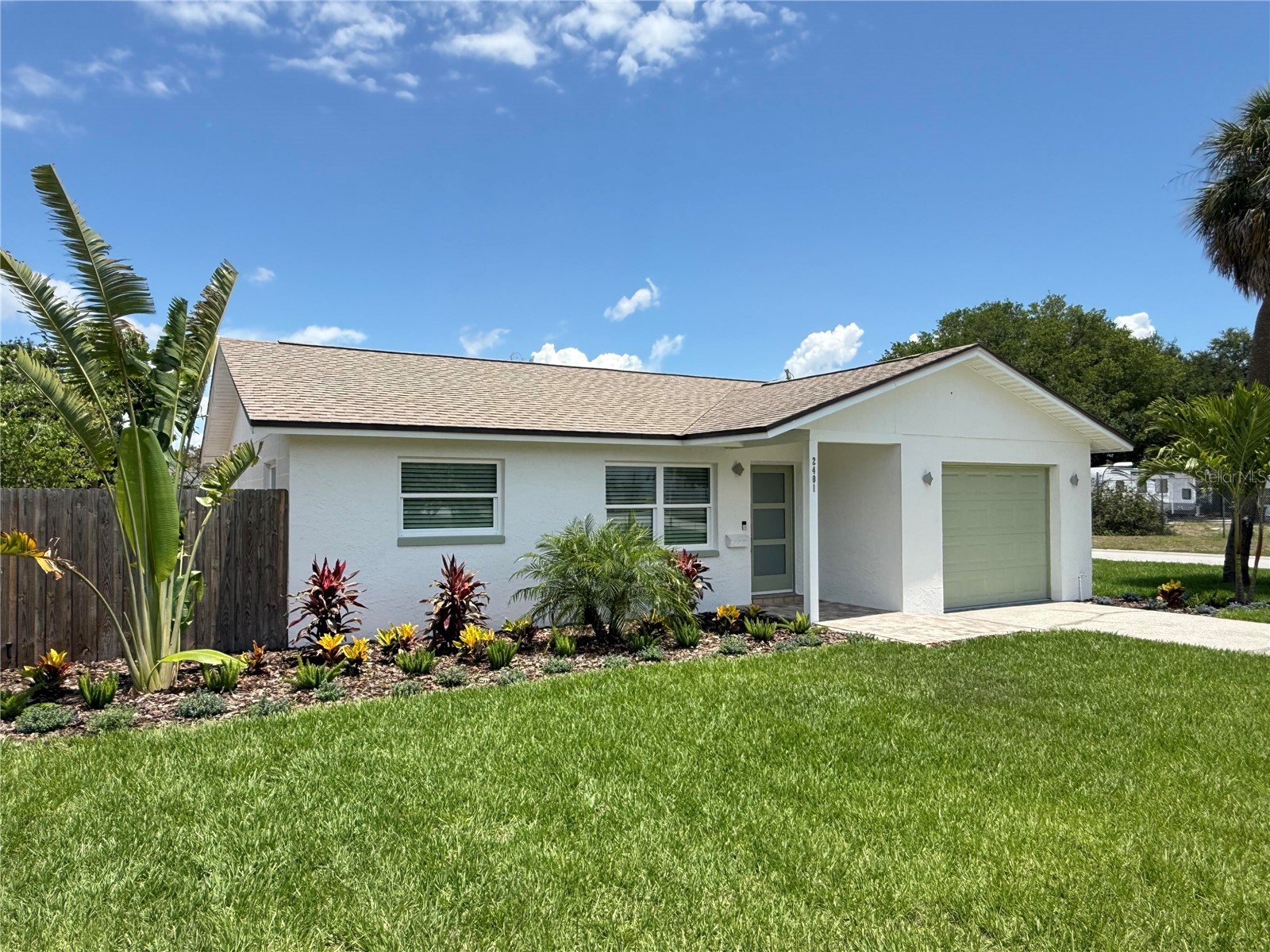 2401 16th Avenue N Saint Petersburg FL 33713 O6406243 image1