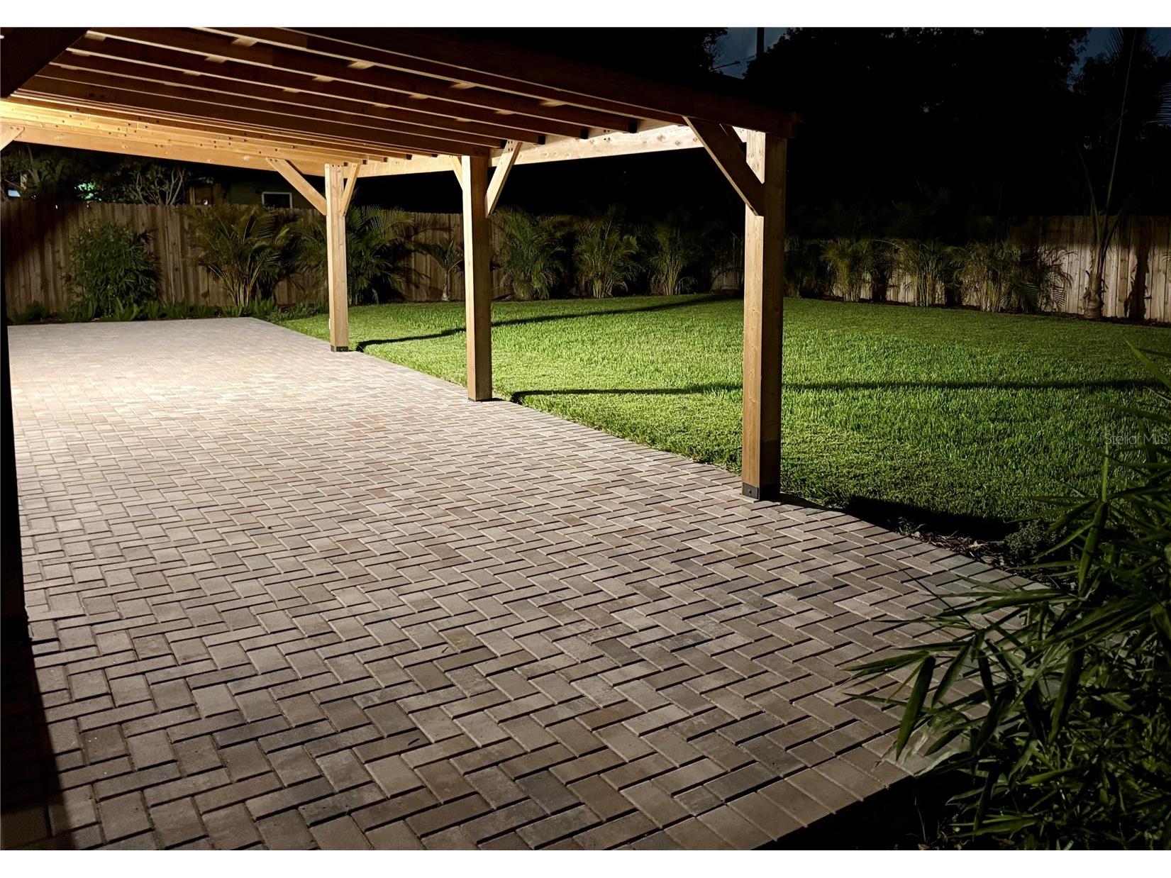 2401 16th Avenue N Saint Petersburg FL 33713 O6406243 image19
