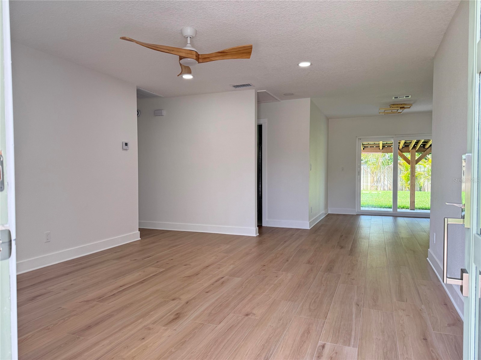 2401 16th Avenue N Saint Petersburg FL 33713 O6406243 image22