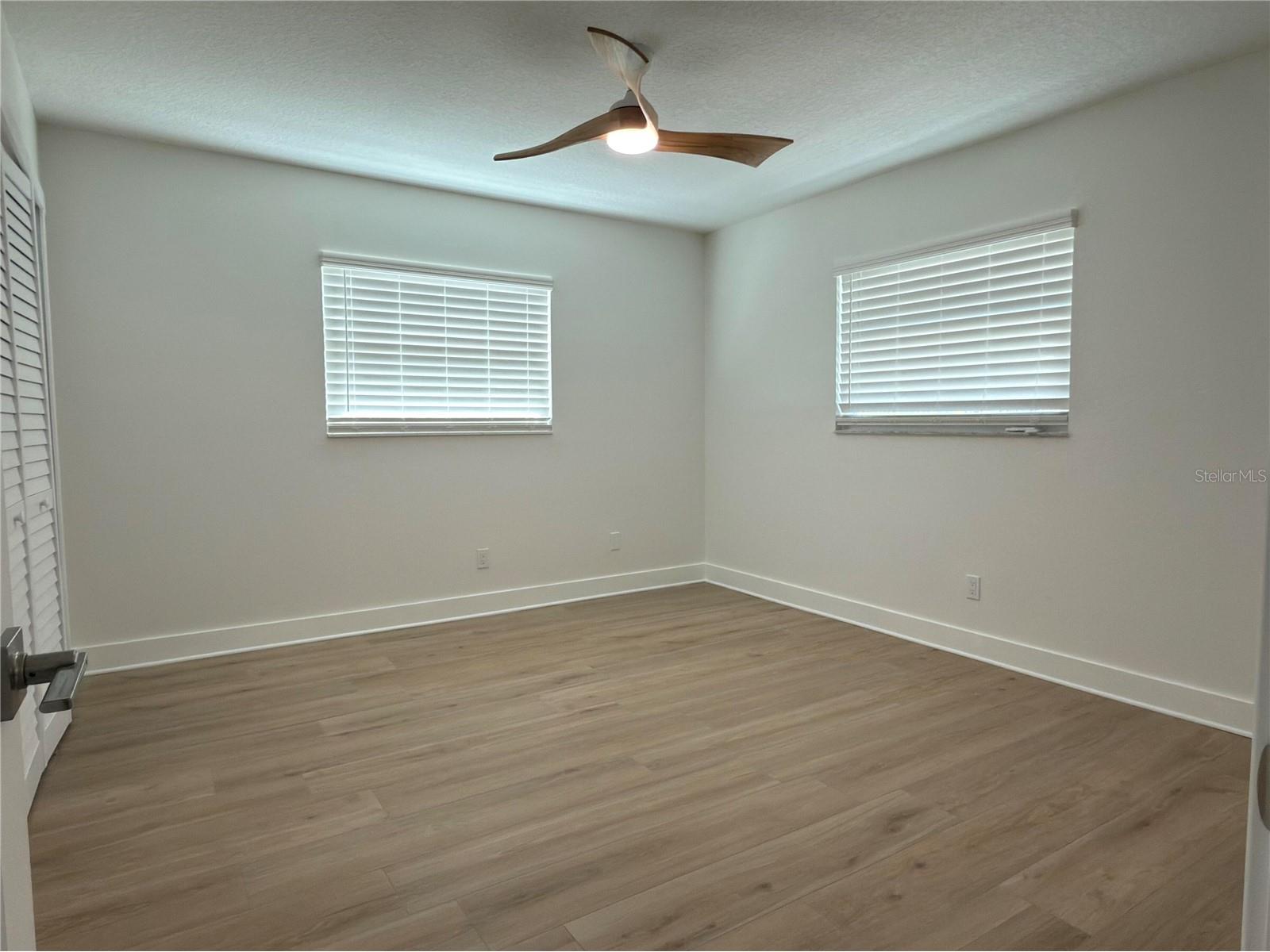 2401 16th Avenue N Saint Petersburg FL 33713 O6406243 image48