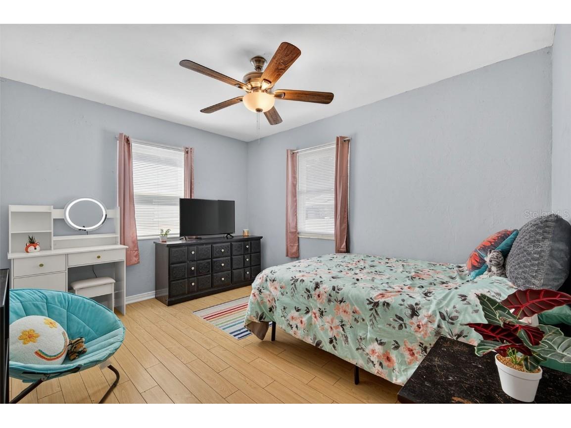 2401 19th Street S Saint Petersburg FL 33712 TB8441079 image13