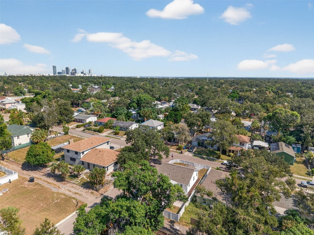 2401 19th Street S Saint Petersburg FL 33712 TB8441079 image23