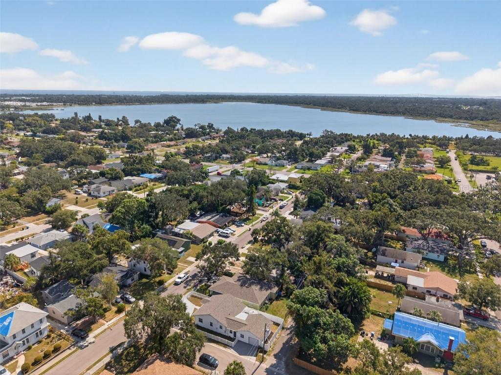 2401 19th Street S Saint Petersburg FL 33712 TB8441079 image29