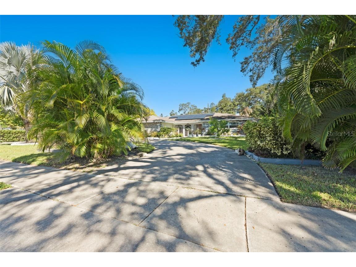 2401 26th Avenue S Saint Petersburg FL 33712 TB8439613 image2