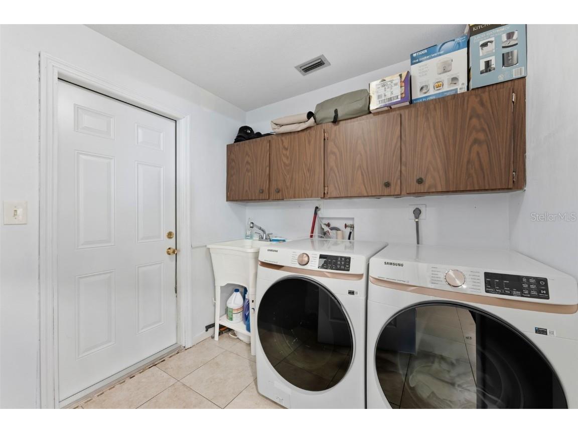 2401 26th Avenue S Saint Petersburg FL 33712 TB8439613 image31