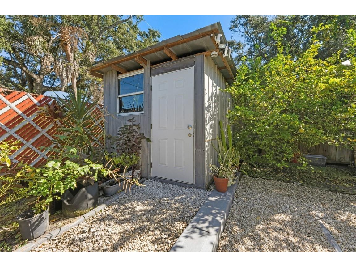 2401 26th Avenue S Saint Petersburg FL 33712 TB8439613 image32