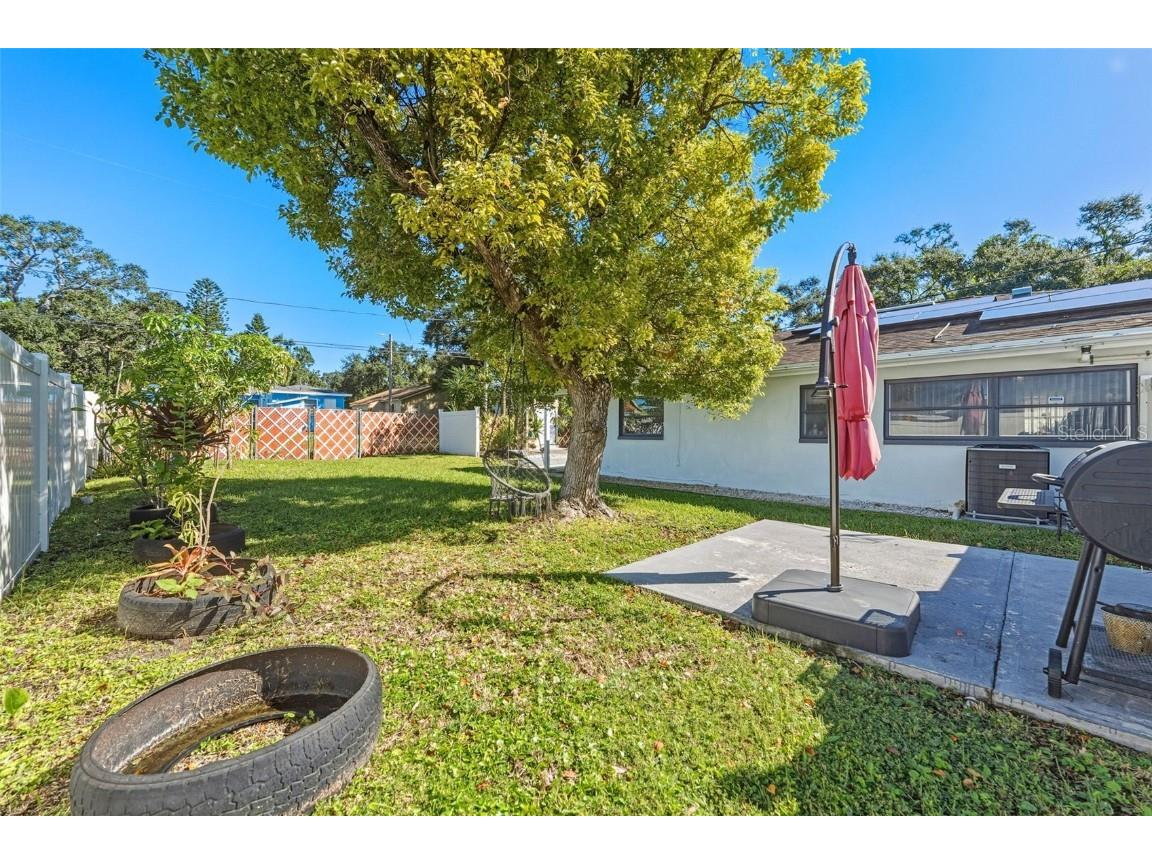 2401 26th Avenue S Saint Petersburg FL 33712 TB8439613 image34