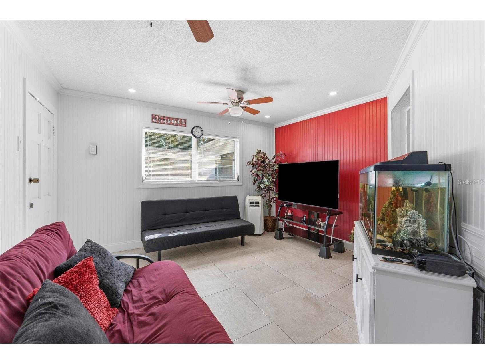 2401 26th Avenue S Saint Petersburg FL 33712 TB8508803 image25
