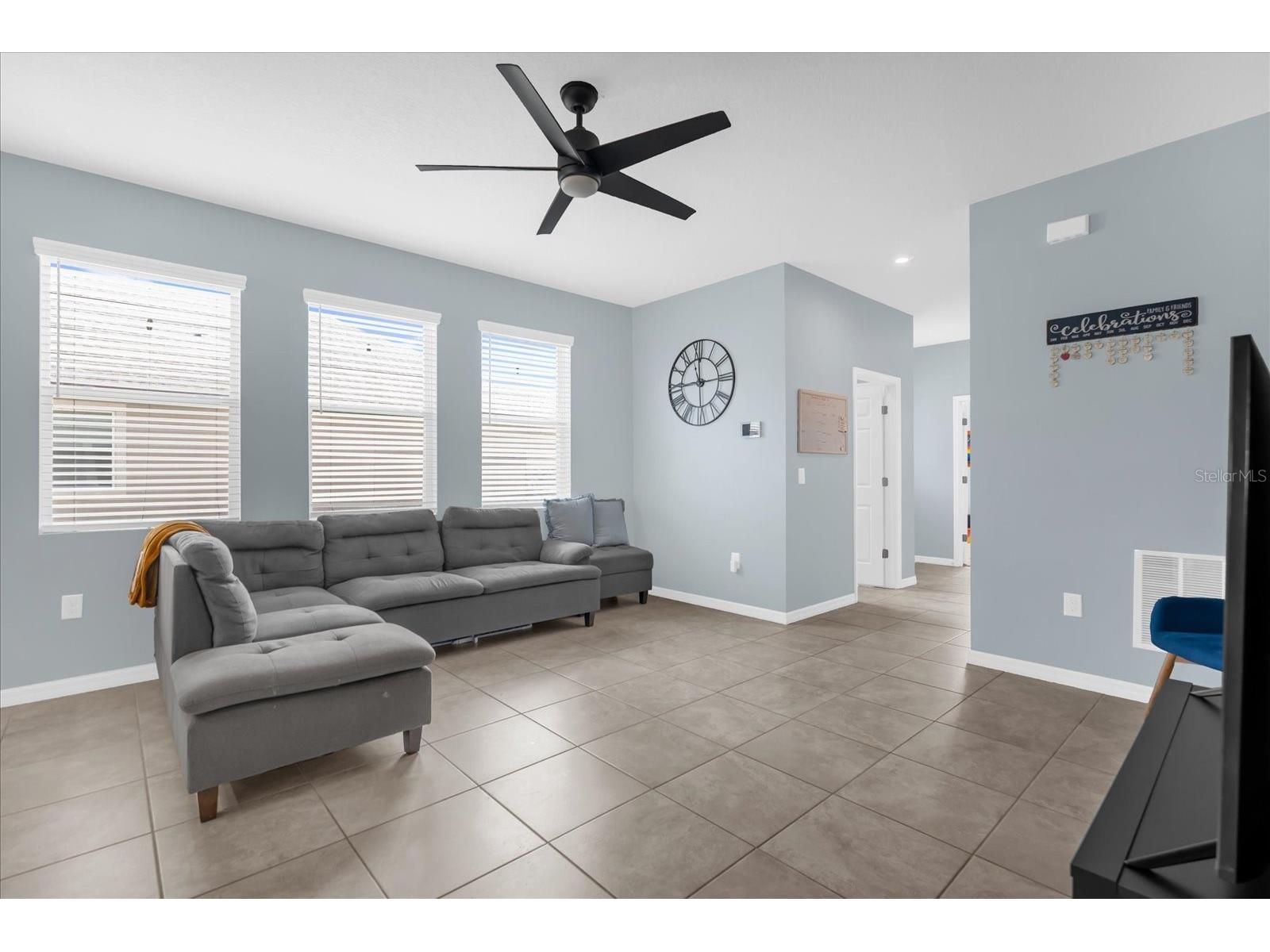 2401 Avian Loop Kissimmee FL 34741 O6384300 image7