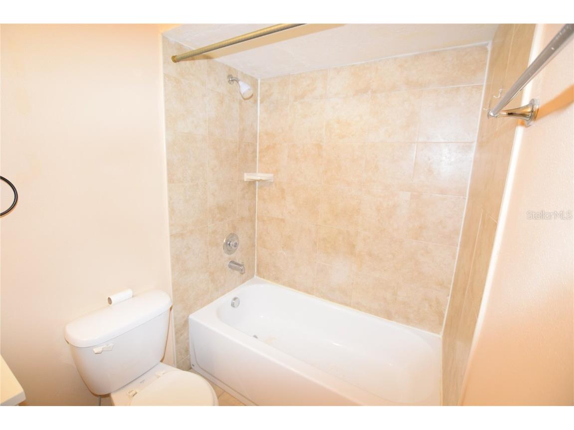 2401 Barley Club Court #2 Orlando FL 32837 O6350544 image20