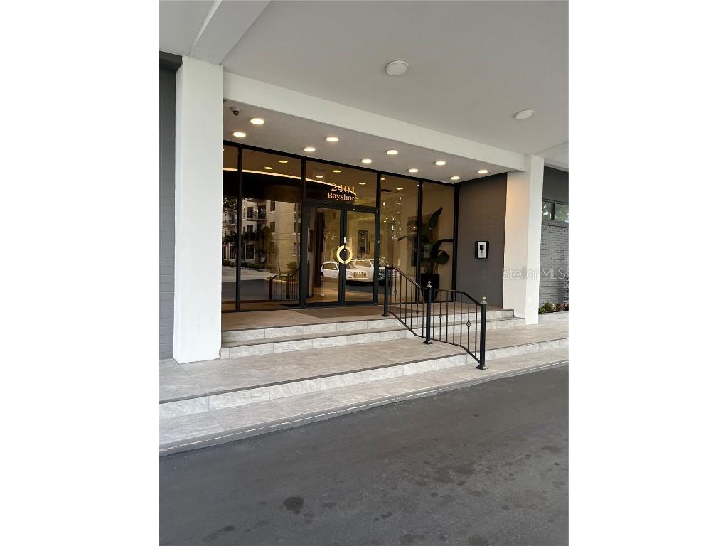2401 Bayshore Boulevard #302 Tampa FL 33629 TB8443075 image3