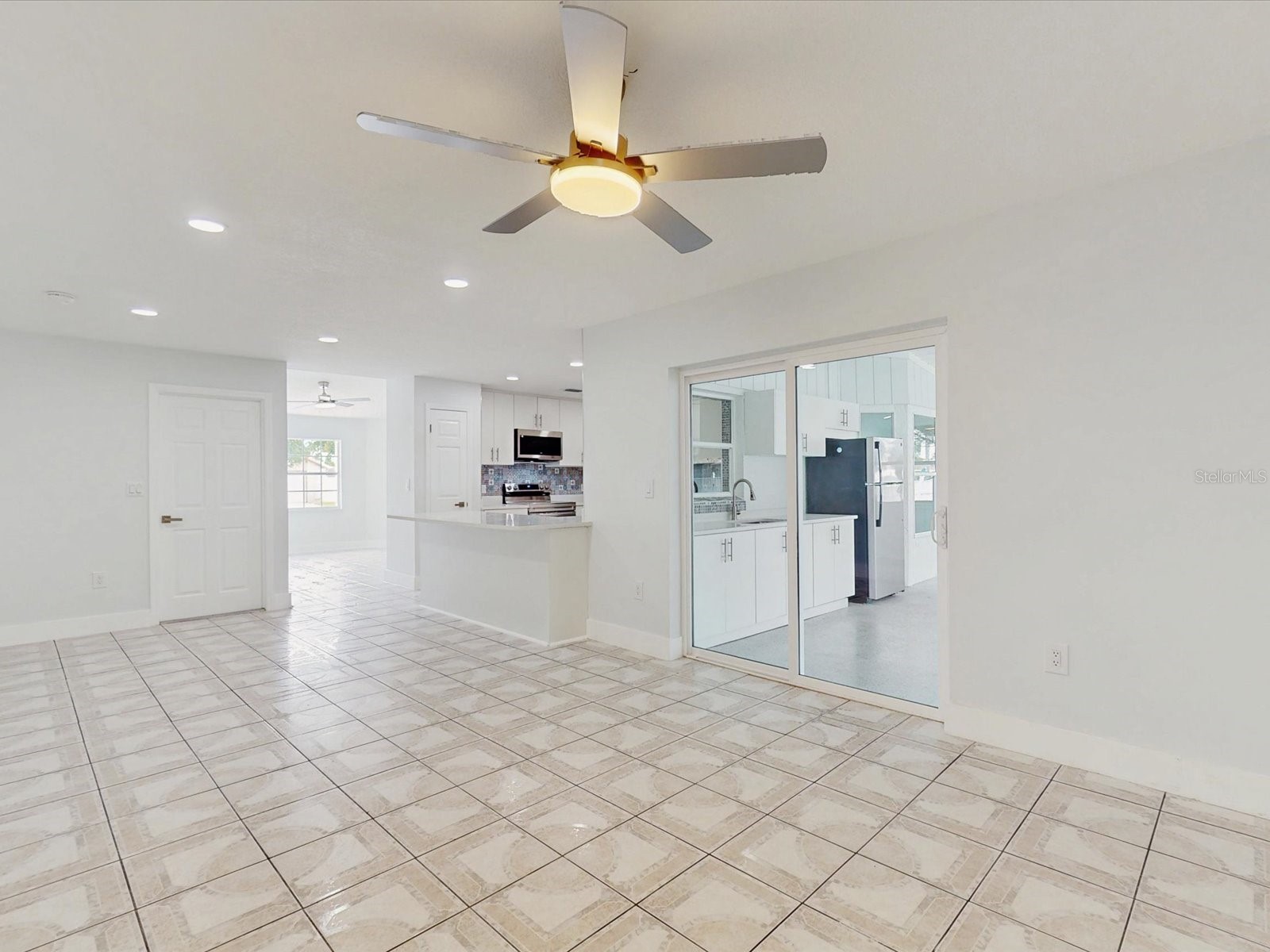 2401 Bel Air Circle Kissimmee FL 34743 S5150915 image26