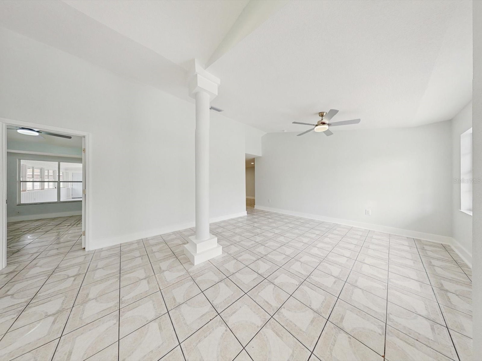 2401 Bel Air Circle Kissimmee FL 34743 S5150915 image7