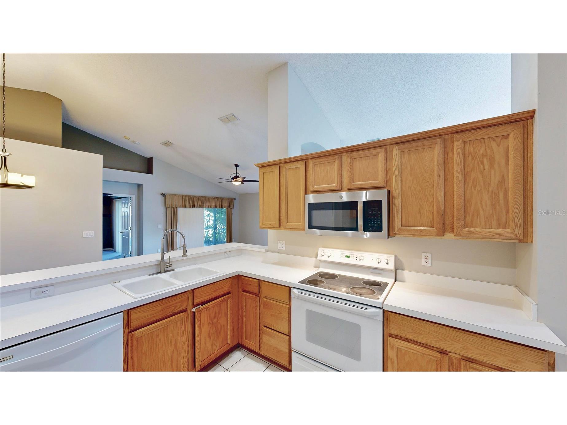 2401 Cliffdale Street Ocoee FL 34761 O6395983 image5