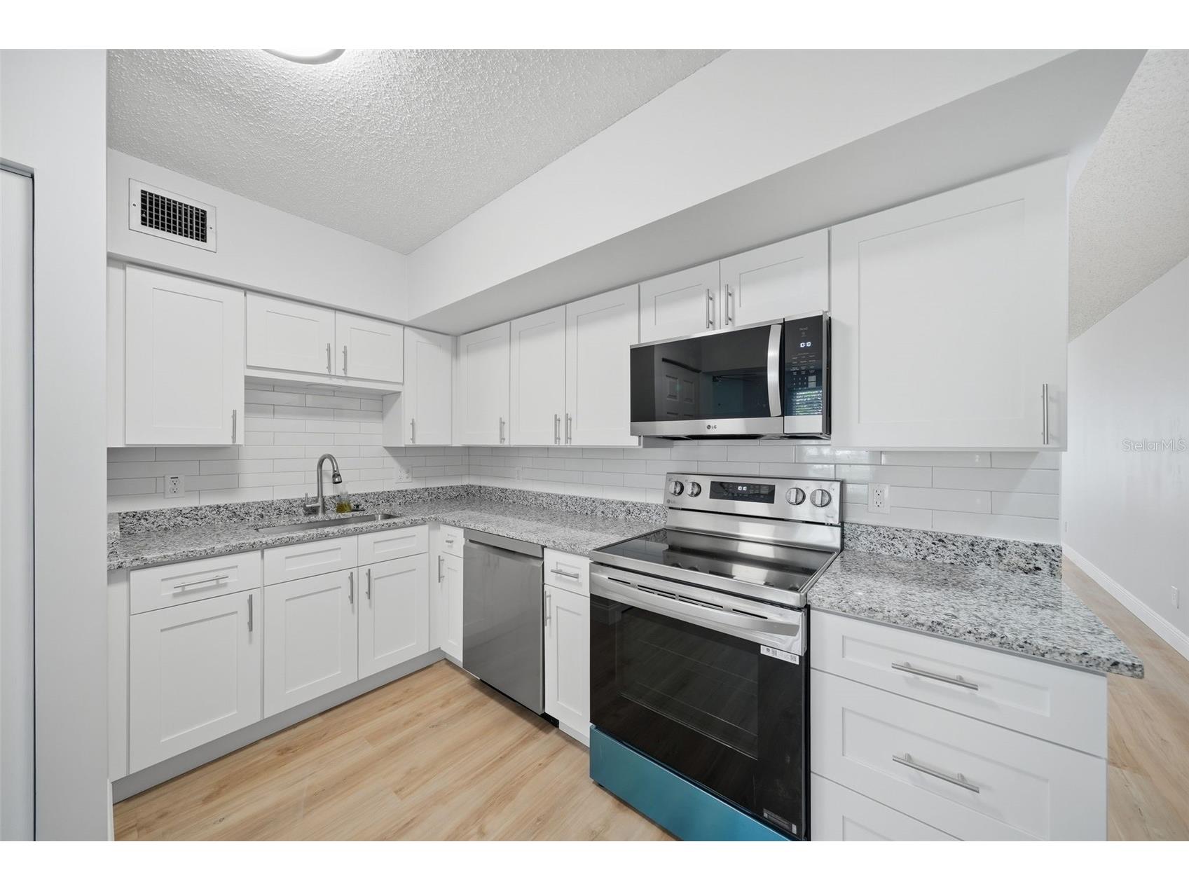 2401 Ecuadorian Way #19 Clearwater FL 33763 TB8520162 image7