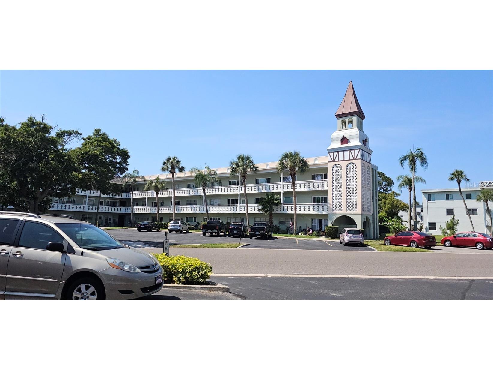 2401 Ecuadorian Way #33 Clearwater FL 33763 U8200093 image1