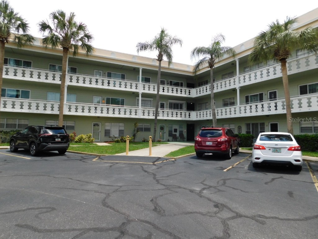 2401 Ecuadorian Way #49 Clearwater FL 33763 U8202759 image1