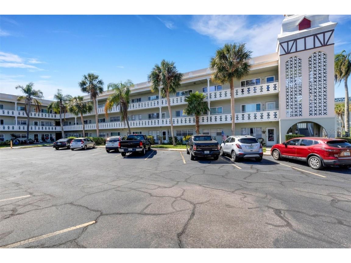 2401 Ecuadorian Way #57 Clearwater FL 33763 TB8361449 image2