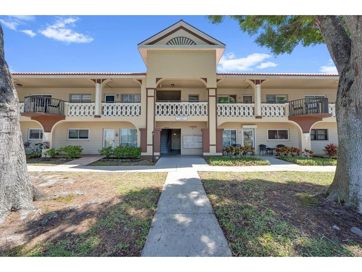 2401 Franciscan Drive #41 Clearwater FL 33763 TB8495481 image1