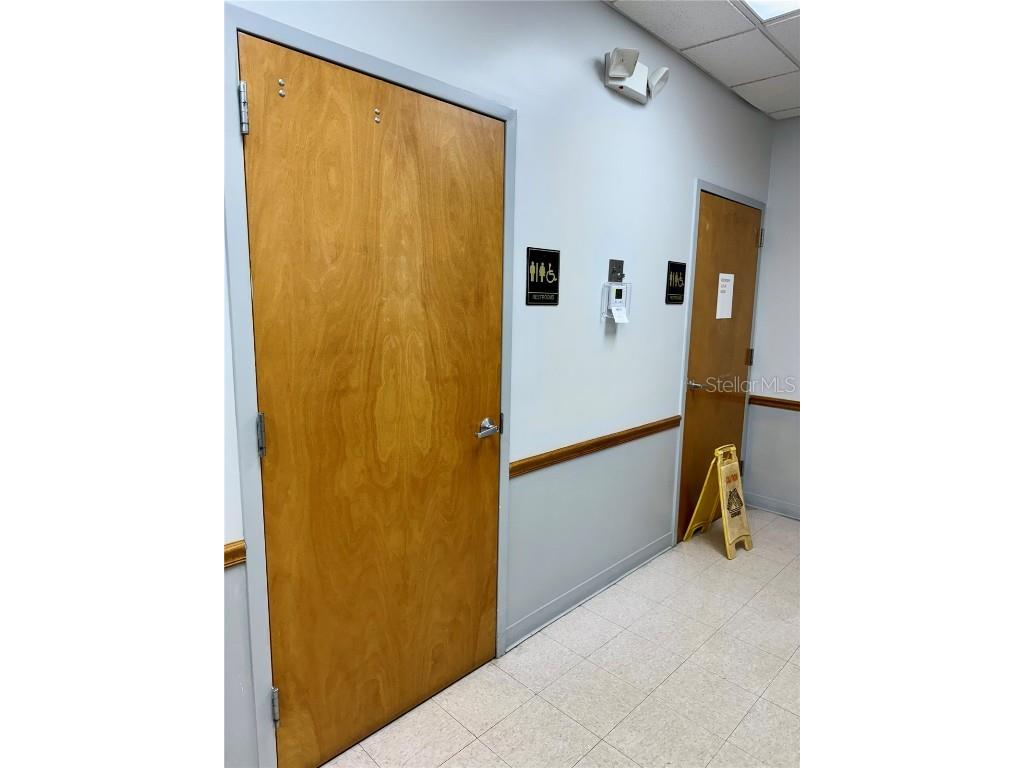 2401 Frist Boulevard #1-2 Fort Pierce FL 34950 O6257952 image8