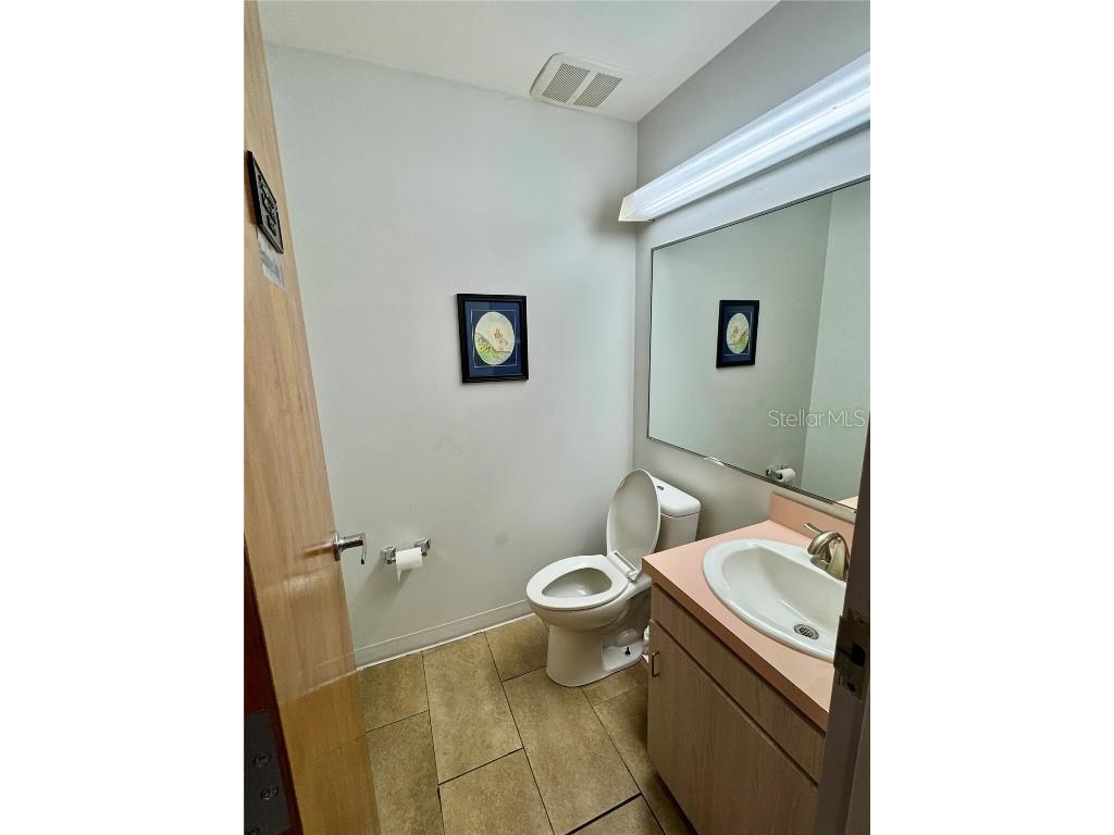 2401 Frist Boulevard #1-2 Fort Pierce FL 34950 O6257952 image9