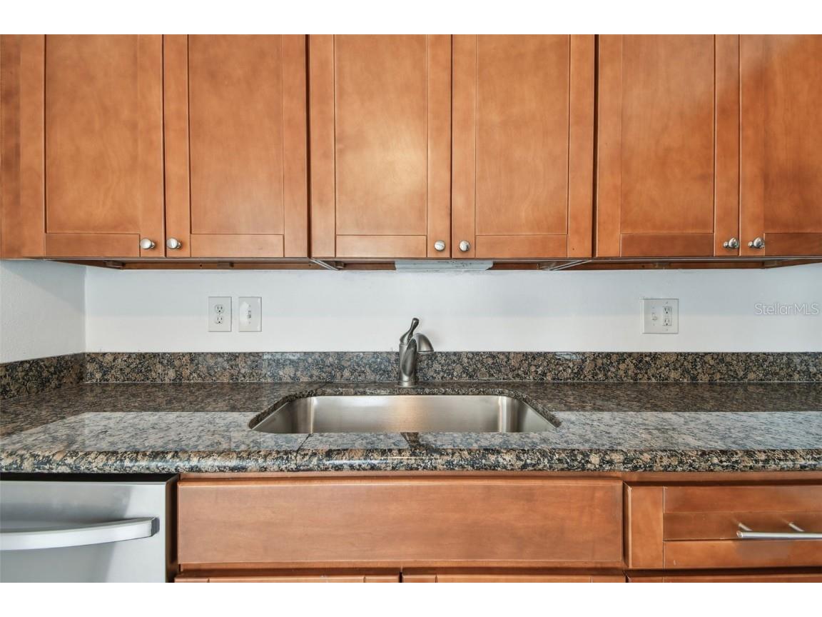 2401 Havana Drive Clearwater FL 33764 TB8372683 image40