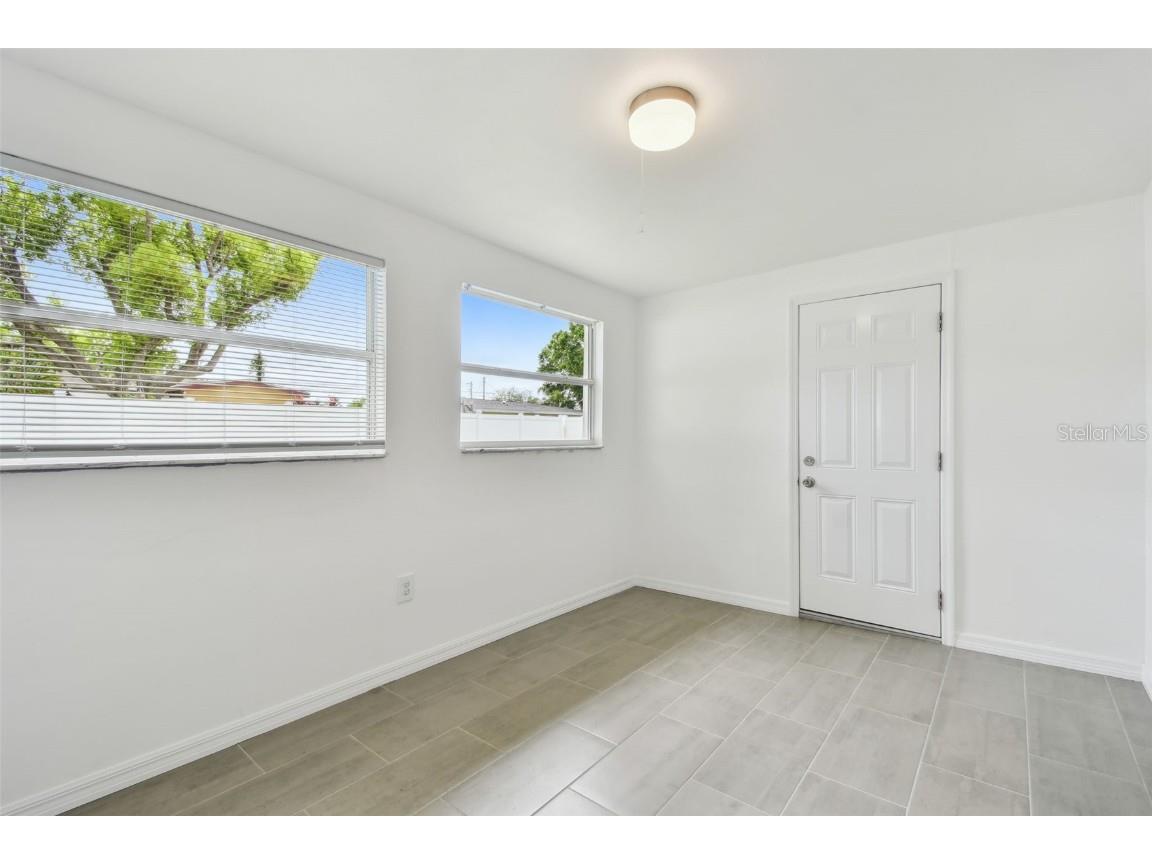 2401 Havana Drive Clearwater FL 33764 TB8372683 image44