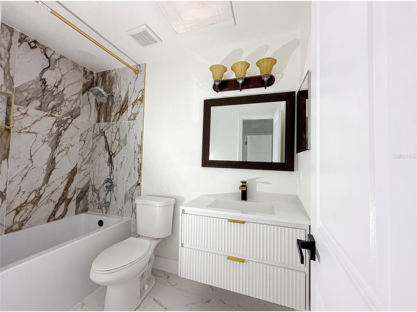 2401 Myakka Drive Orlando FL 32839 O6423279 image10