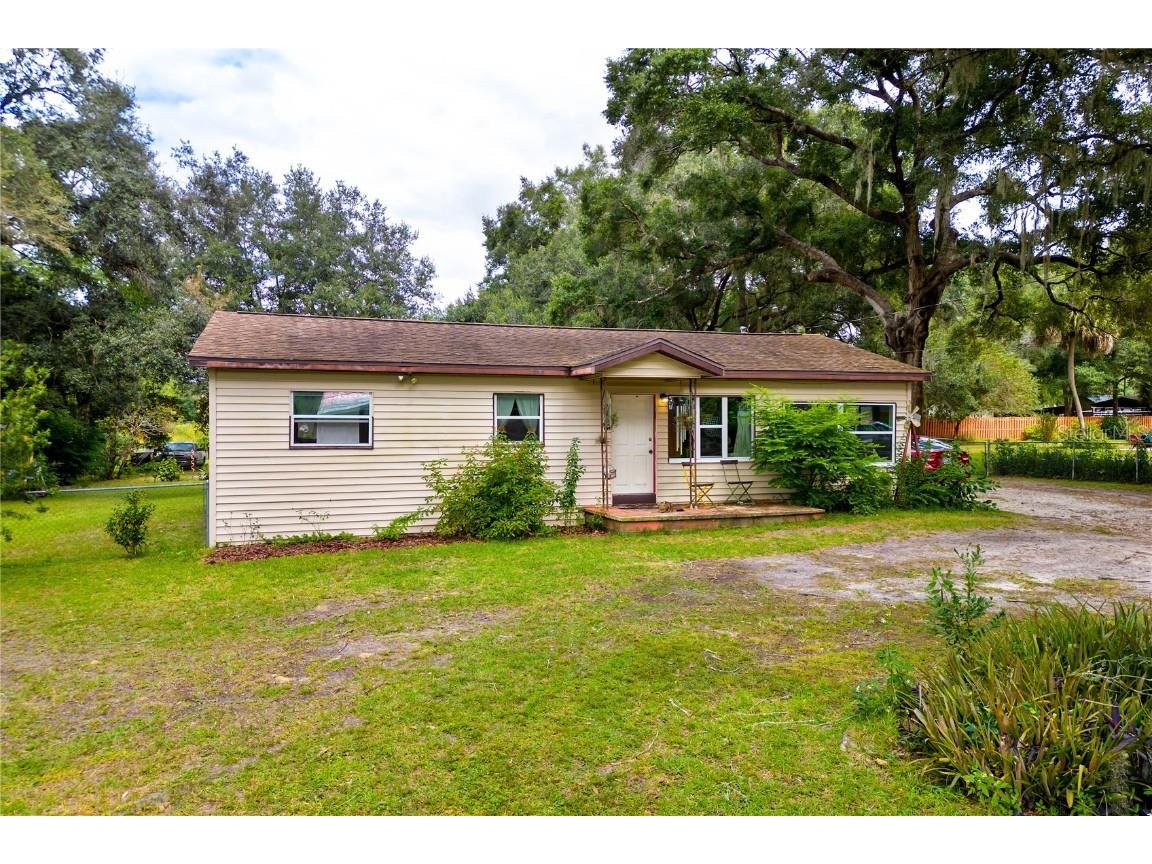 2401 NE 59th Place Ocala FL 34479 OM646943 image1