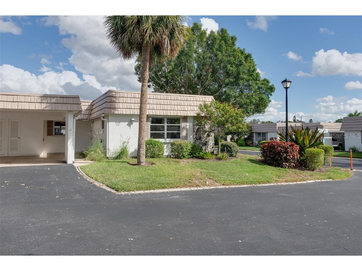 2401 Riverbluff Parkway #V-240 Sarasota FL 34231 A4571281 image1