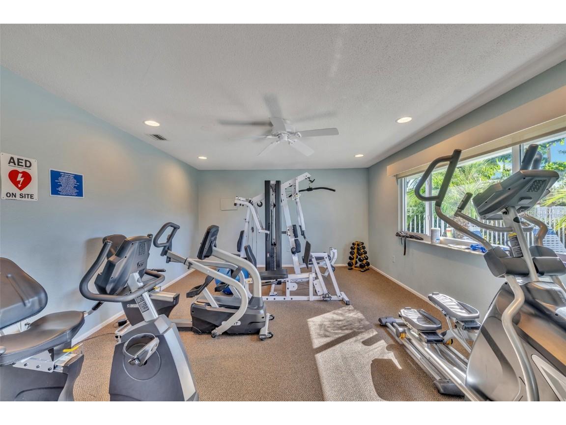 2401 Riverbluff Parkway #V240 Sarasota FL 34231 A4669980 image41