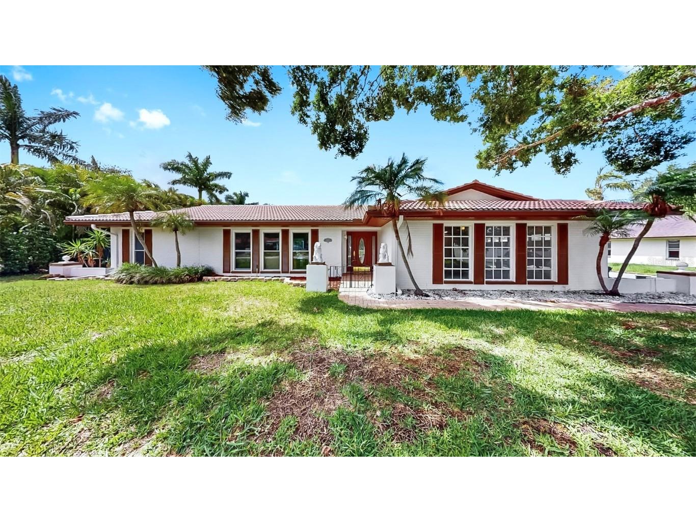 2401 Roberta Lane Clearwater FL 33764 - ALLEN'S CREEK TB8437128 image2