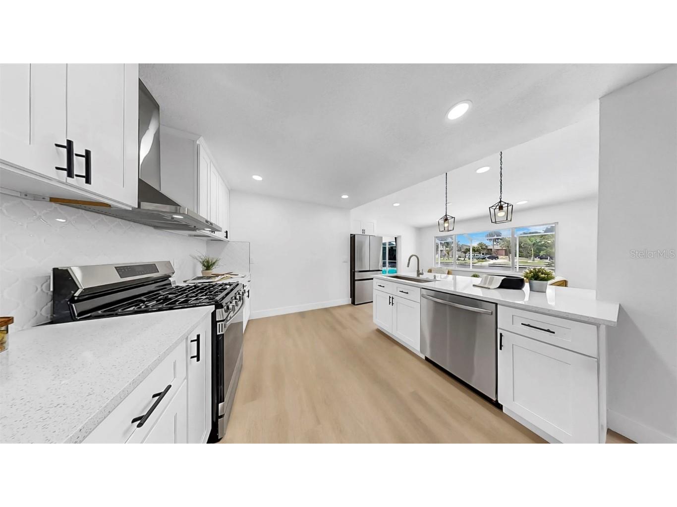 2401 Roberta Lane Clearwater FL 33764 - ALLEN'S CREEK TB8437128 image38