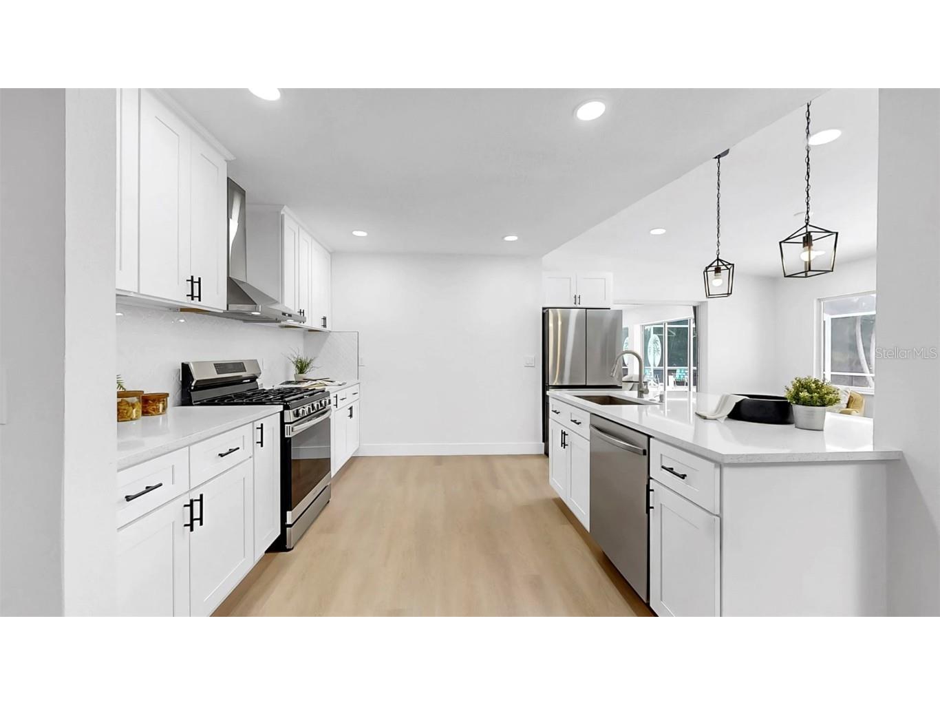 2401 Roberta Lane Clearwater FL 33764 - ALLEN'S CREEK TB8437128 image43