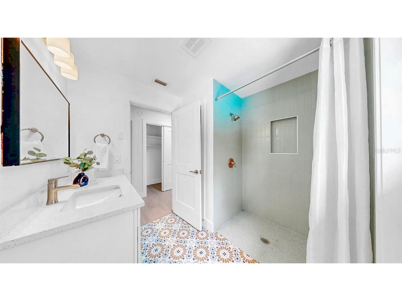 2401 Roberta Lane Clearwater FL 33764 - ALLEN'S CREEK TB8437128 image52