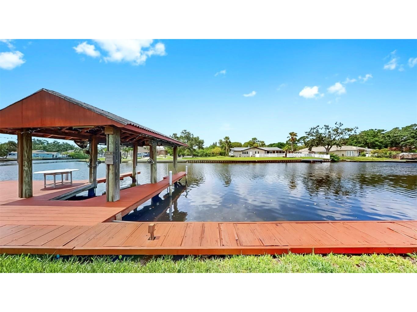 2401 Roberta Lane Clearwater FL 33764 - ALLEN'S CREEK TB8437128 image71