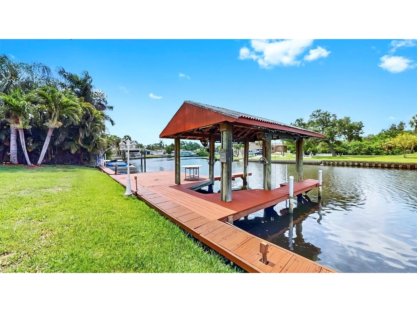 2401 Roberta Lane Clearwater FL 33764 - ALLEN'S CREEK TB8437128 image72