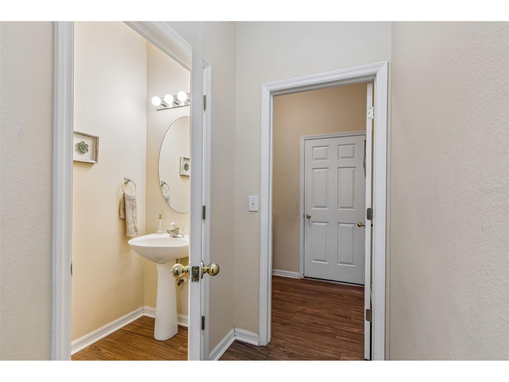 2401 Silvermoss Drive Wesley Chapel FL 33544 TB8492887 image20