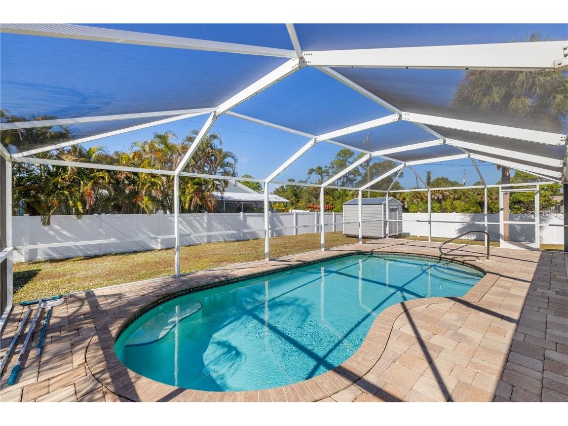 2401 Tamarind Street Port Charlotte FL 33948 A4673116 image2