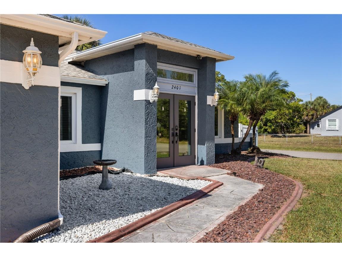 2401 Tamarind Street Port Charlotte FL 33948 A4673116 image27