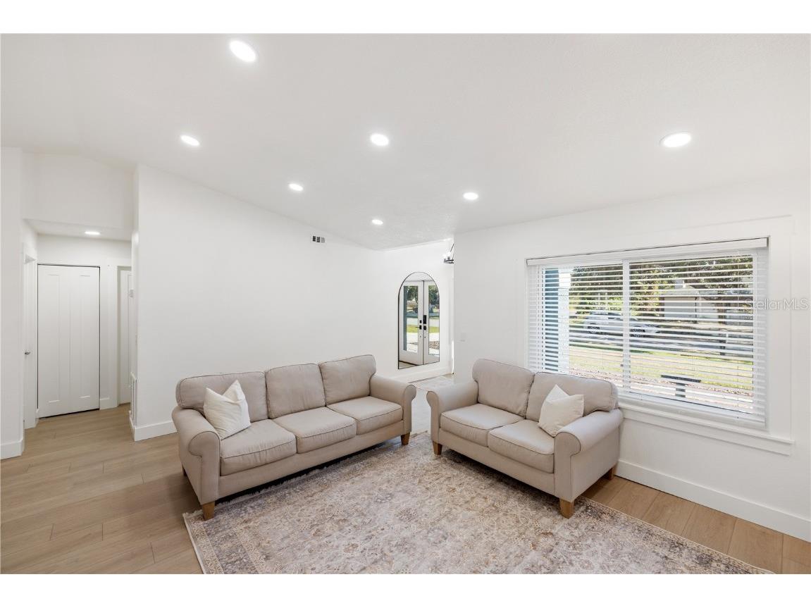 2401 Tamarind Street Port Charlotte FL 33948 A4673116 image5